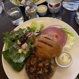 Yellowfin Tuna Burger  28