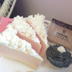 Queen's Bath - Cake. Mmmmmmm!
