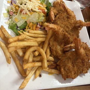 Lupe's Mexican Cafe - Friend shrimp fries and salad - Mexican Near Me - East Bernard, Texas Lupe's Mexican Cafe - Friend shrimp fries and salad - Mexican Near Me - East Bernard, Texas