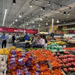 Lotte Plaza Market - A view as you enter