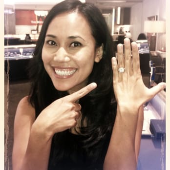 The Wedding Ring Shop - Look at my ring. It's perfectly at home on my finger! - Jewelry Near Me - Honolulu, Hawaii The Wedding Ring Shop - Look at my ring. It's perfectly at home on my finger! - Jewelry Near Me - Honolulu, Hawaii