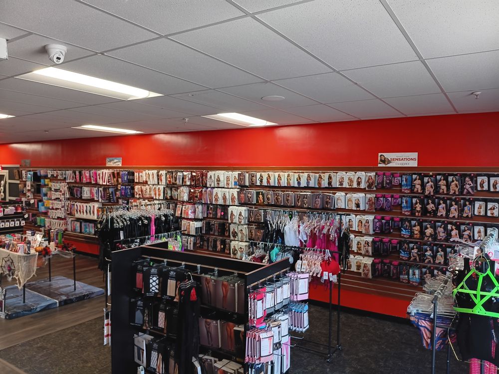 LOVER’S WORLD ADULT SUPERSTORE - Updated August 2025 - 42 Photos - 4445