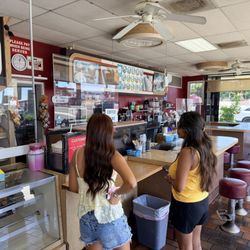 Sunny Donuts - Order @ the counter!