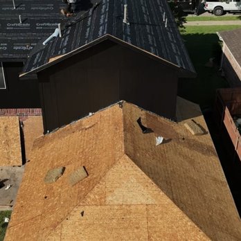 E&D Premier Roofing & Solar - Condition of the roof - Roofing Near Me - Garland, Texas E&D Premier Roofing & Solar - Condition of the roof - Roofing Near Me - Garland, Texas