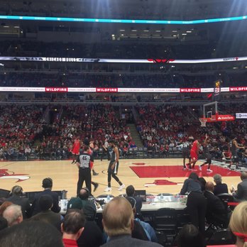 United Center - Stadiums & Arenas Near Me - Chicago, Illinois United Center - Stadiums & Arenas Near Me - Chicago, Illinois
