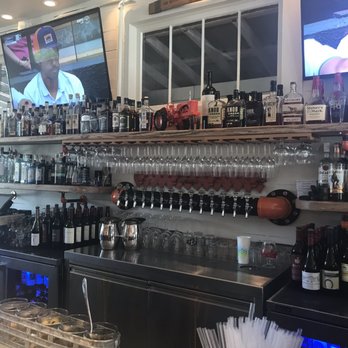 7 Acre BarnGrill - New American Near Me - Alpharetta, Georgia