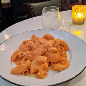 Gatsby's Landing - Macaroni with Vodka Sauce - New American Near Me - Roslyn, New York