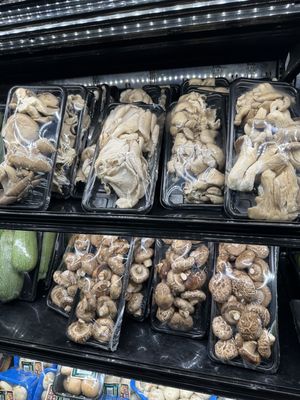 H Mart Troy by null
