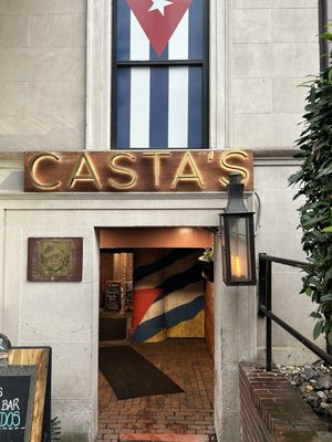 Casta's Rum Bar by null