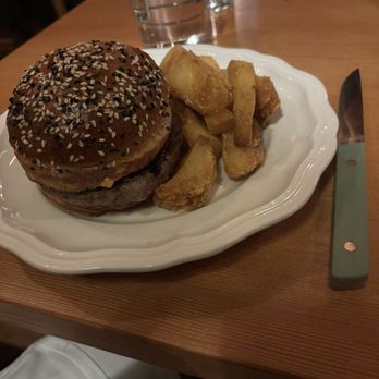 RT Bistro - Obligatory burger pic - New American Near Me - San Francisco, California