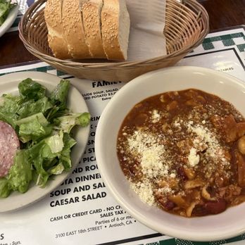 Mac's Old House - Soup was thick and beany, salad dressing is sweet, same old bread - American Near Me - Antioch, California Mac's Old House - Soup was thick and beany, salad dressing is sweet, same old bread - American Near Me - Antioch, California