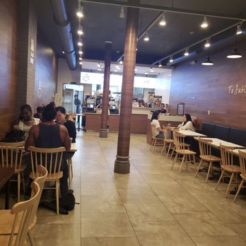 Paris Baguette - Bakeries Near Me - Philadelphia, Pennsylvania