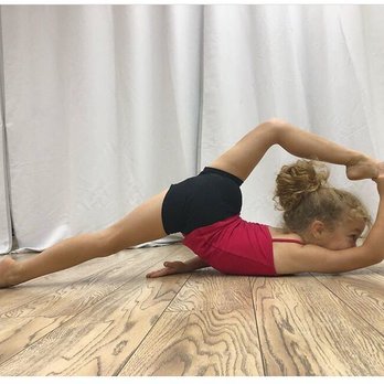 Stellar Dance Studio - Acro - Dance Schools Near Me - Los Angeles, California Stellar Dance Studio - Acro - Dance Schools Near Me - Los Angeles, California