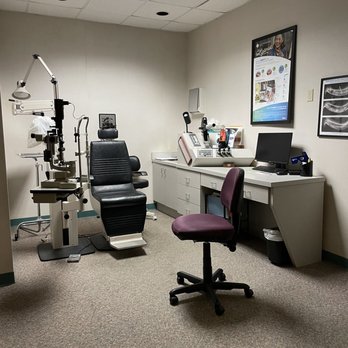 Tres Vision Group - Exam room - Optometrists Near Me - Merritt Island, Florida Tres Vision Group - Exam room - Optometrists Near Me - Merritt Island, Florida