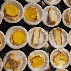 Coopers Restaurant and Lounge - Cakes a plenty