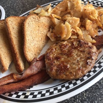 Classic Diner - Bacon, sausage, and country potatoes - Diners Near Me - Fremont, California Classic Diner - Bacon, sausage, and country potatoes - Diners Near Me - Fremont, California