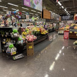 Save-On-Foods - Inside