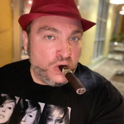 SmokeInn Palm Beach Gardens - Padron 1926 Serie Maduro 1