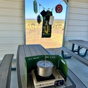 Bear Valley RV & Camping Resort - Nice shade pavilion, also blocked some of the strong winds. - Campgrounds Near Me - Panguitch, Utah