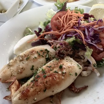 Es Turo - Grilled Squid. Sorry, already tasted... ;) - Spanish Near Me - Fornalutx, PM