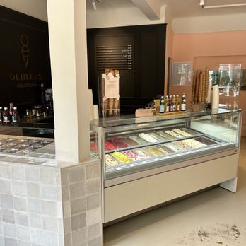 Oehlers Eispatisserie - Ice Cream & Frozen Yogurt Near Me - Hamburg, HH Oehlers Eispatisserie - Ice Cream & Frozen Yogurt Near Me - Hamburg, HH