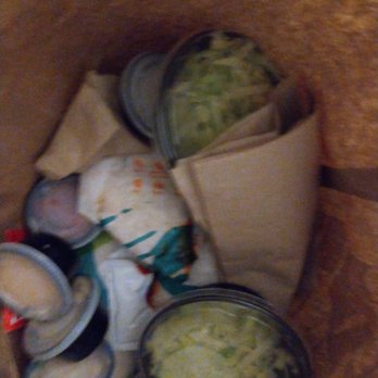Taco Bell - Missing drinks and cinnamon twists. _ - Fast Food Near Me - Saint Paul, Minnesota