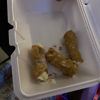 Bisonte Pizza - Stale, tiny cannolis - Pizza Near Me - Matthews, North Carolina Bisonte Pizza - Stale, tiny cannolis - Pizza Near Me - Matthews, North Carolina