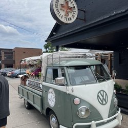 Amelia's Flower Truck
