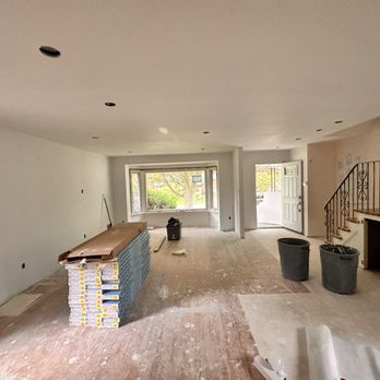 LR Contracting - a living room being remodeled - General Contractors Near Me - Toronto, Ontario