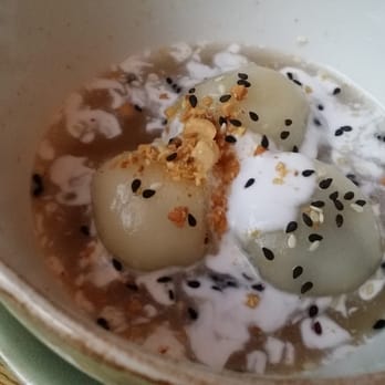 Cafe Hanoi - Black sesame dumplings - Vietnamese Near Me - Auckland, AUK Cafe Hanoi - Black sesame dumplings - Vietnamese Near Me - Auckland, AUK