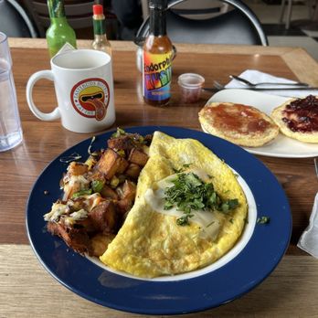 Tastebuds Bistro - Green chili omelette, potatoes o'Brian, homemade English muffin - American Near Me - Lincoln City, Oregon Tastebuds Bistro - Green chili omelette, potatoes o'Brian, homemade English muffin - American Near Me - Lincoln City, Oregon