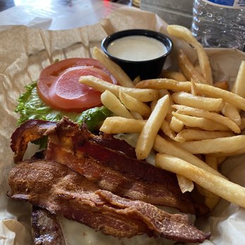 Garfinkel's - Bison burger - Sports Bars Near Me - Vail, Colorado Garfinkel's - Bison burger - Sports Bars Near Me - Vail, Colorado