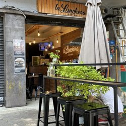 La Lonchera Bistro - The restaurant
