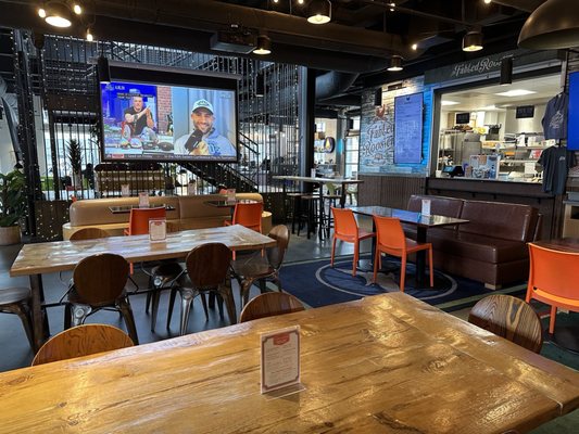 Graze Food Hall by Travail by null