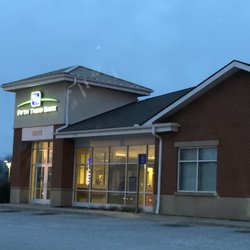 Fifth Third Bank - Front of bank