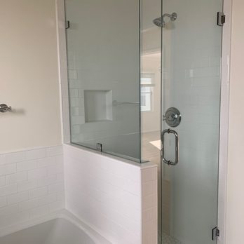 One Week Bath - General Contractors Near Me - Van Nuys, California