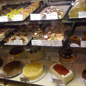 Beard Papa's - Desserts Near Me - Los Angeles, California