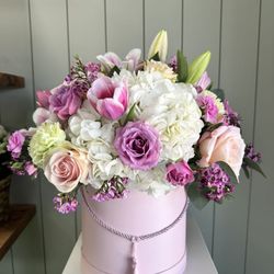 Patti Ann's Flowers - Premium Petals Flower Box