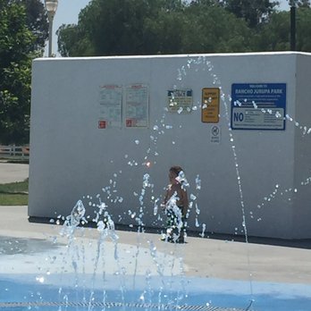 Rancho Jurupa Park - Mini splash for toddlers. - Parks Near Me - Riverside, California