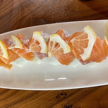 Eiko's Napa - Neko Chan Roll. The rice was a miss. - Sushi Bars Near Me - Napa, California Eiko's Napa - Neko Chan Roll. The rice was a miss. - Sushi Bars Near Me - Napa, California