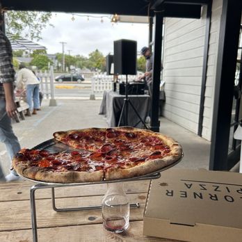 Corner Pizza - Pep pizza and wine - Seafood Near Me - Encinitas, California