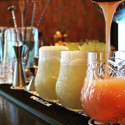 Cocktailbar Casablanca - Jeder Cocktail wird bei uns frisch zubereitet!