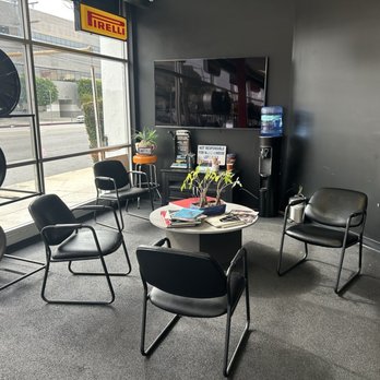Service Tire Co - Little waiting area. - Tires Near Me - Sherman Oaks, California Service Tire Co - Little waiting area. - Tires Near Me - Sherman Oaks, California