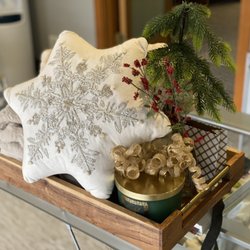 "The Knot" Massage - Christmas time