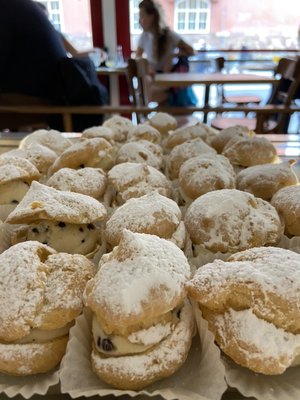 Cafe Dello Sport by null