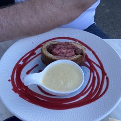 The Noisy Lobster - Rhubarb and ginger with custard