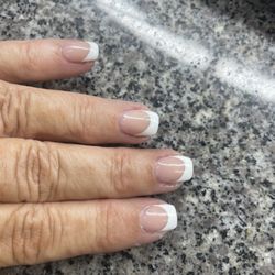 Clever Nails Salon - Nails
