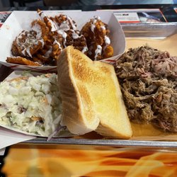 Travelin' Smoke BBQ - Pulled pork dinner with coleslaw and those amazing sweet potato fries!