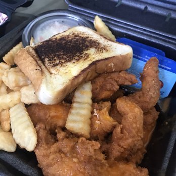 Zaxbys - Chicken Wings Near Me - West Valley, Utah