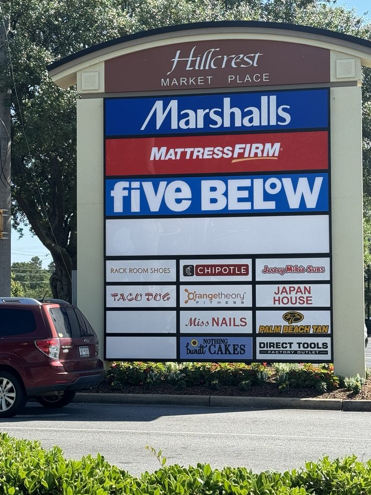 Hillcrest Market Place Image